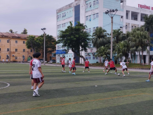 🔥 Trận cầu bùng nổ! 🔥DK14–TDH1 và DK15–TDH5 ⚽💪