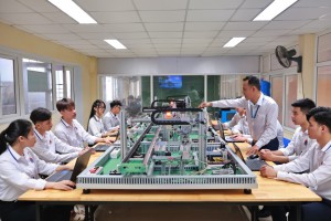 📣Công nghệ kỹ thuật điện – điện tử: Ngành học “xương...
